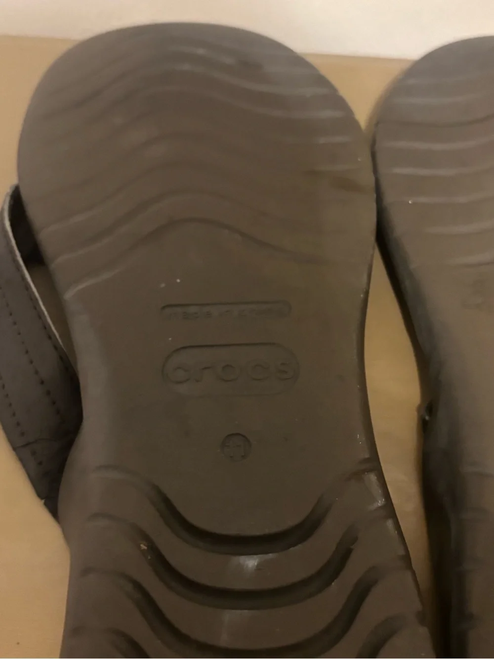 CROCS Brown Men's Sandal Flip-Flops